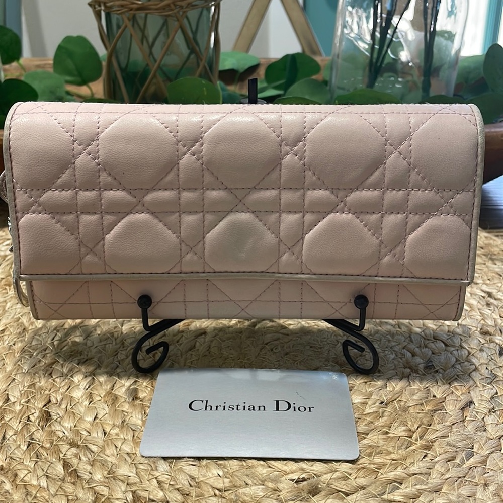 (MT150) Authentic Lady Dior Pink Cannage Quilt Lambskin Wallet on Chain - Picture 1 of 15